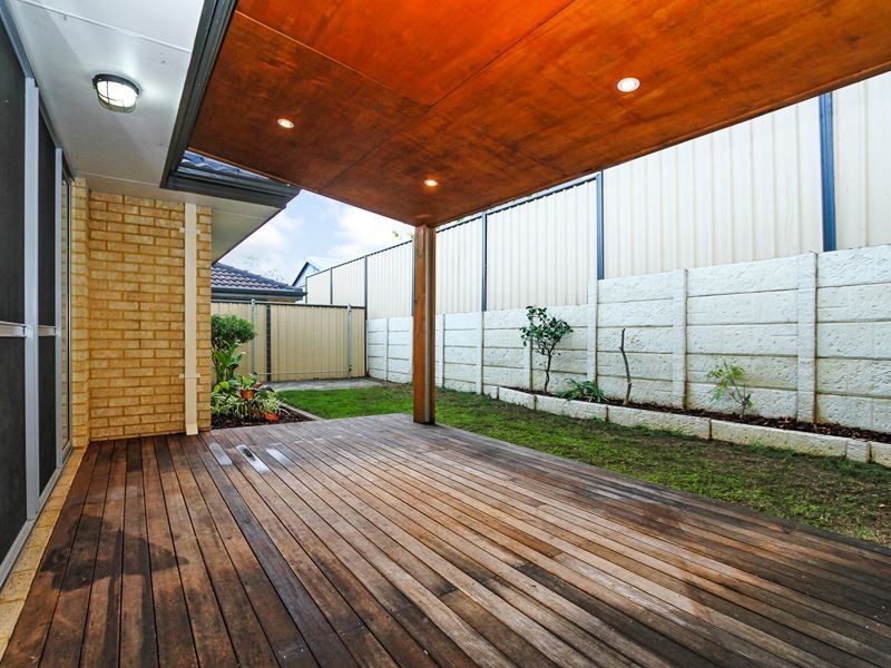 7/10 Rinaldo Place, Coolbellup WA 6163