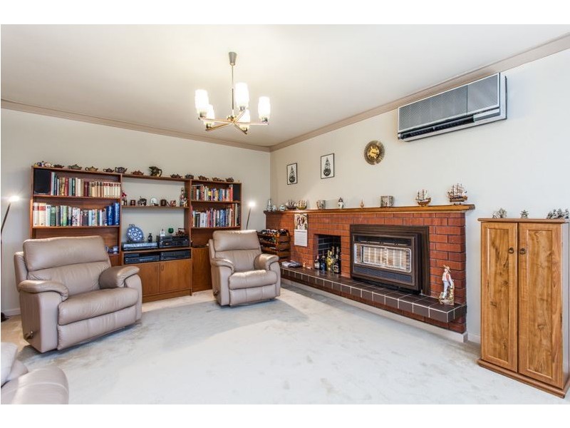 17 Scales Way, Spearwood WA 6163