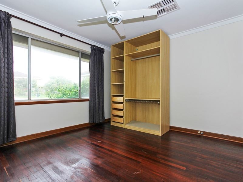 120 Clontarf Road, Hamilton Hill WA 6163