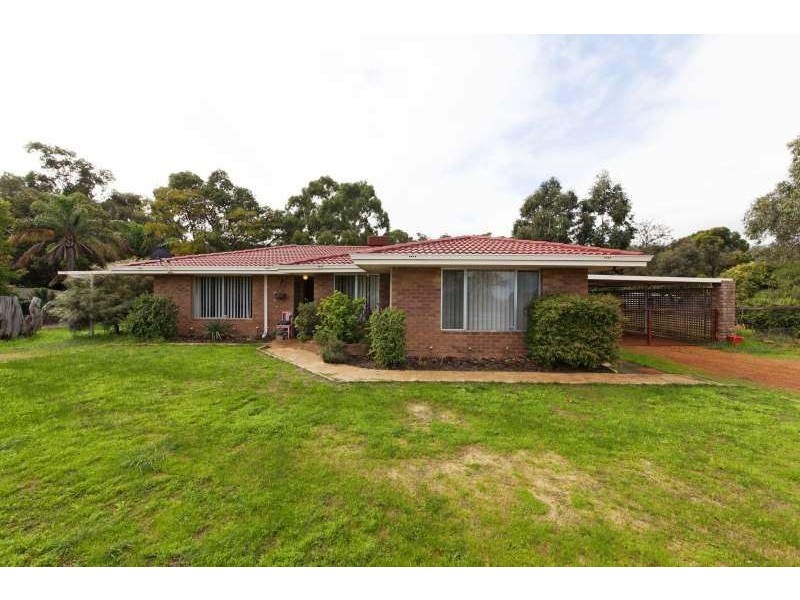 29 Bradshaw Road, Byford WA 6122