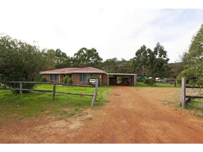 29 Bradshaw Road, Byford WA 6122