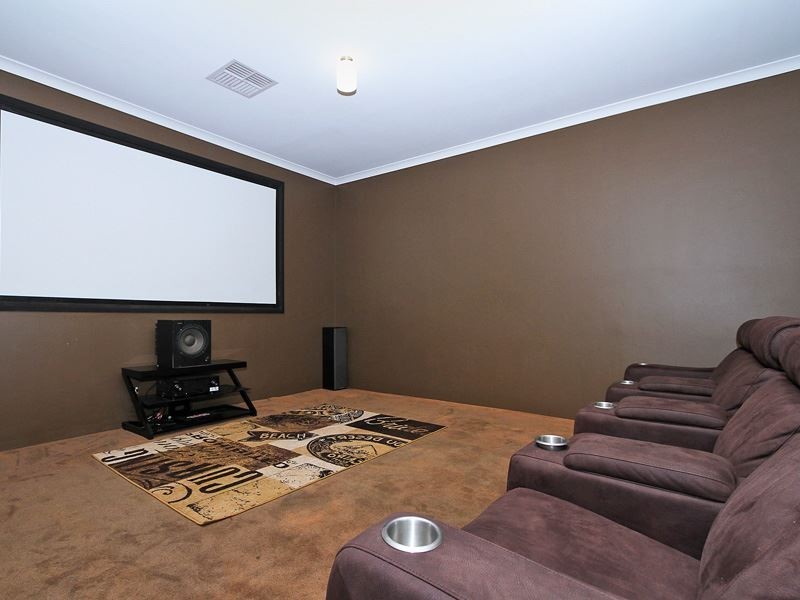 145 Clontarf Road, Hamilton Hill WA 6163