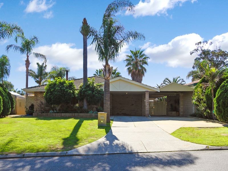 9 Moennich Court, Coolbellup WA 6163