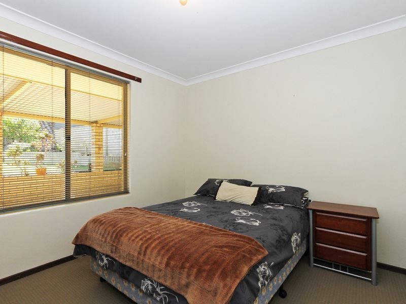 9 Moennich Court, Coolbellup WA 6163