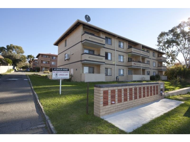 9/41 Davilak Avenue, Hamilton Hill WA 6163