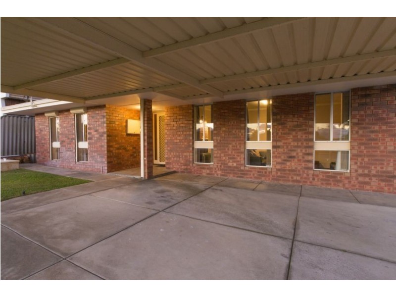 61 Leaside Way, Spearwood WA 6163