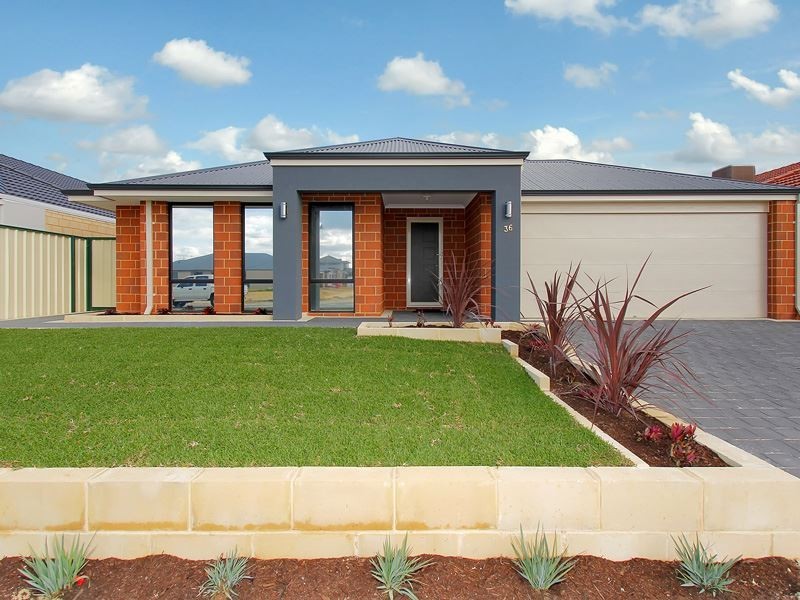 36 Eucalyptus Drive, Hammond Park WA 6164