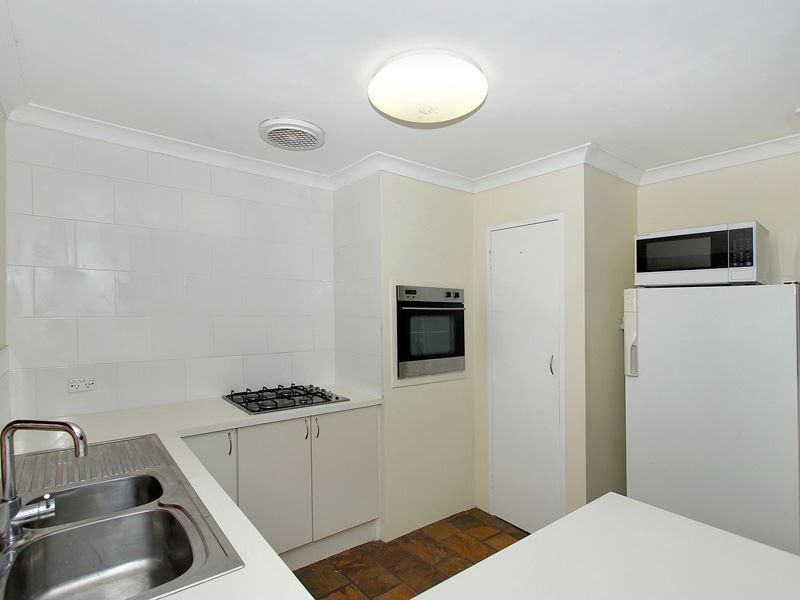 6 Gum Court, Yangebup WA 6164