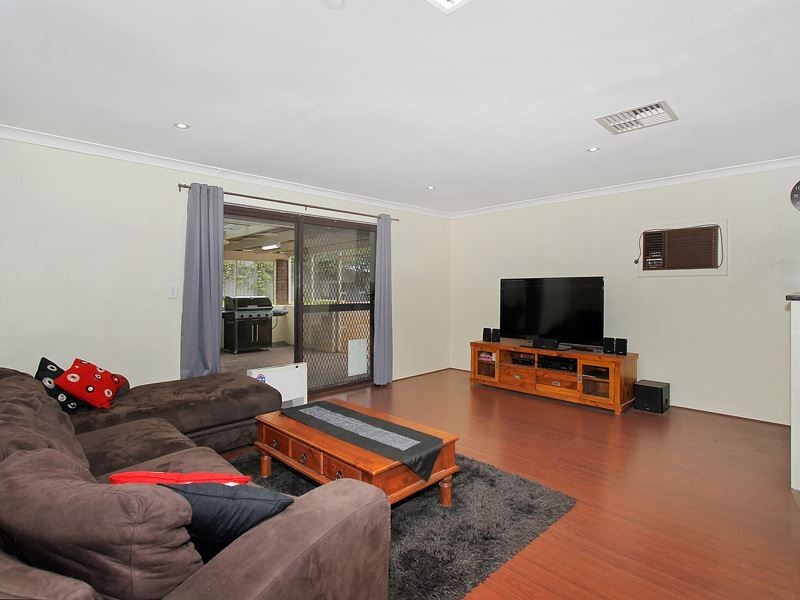 6 Gum Court, Yangebup WA 6164