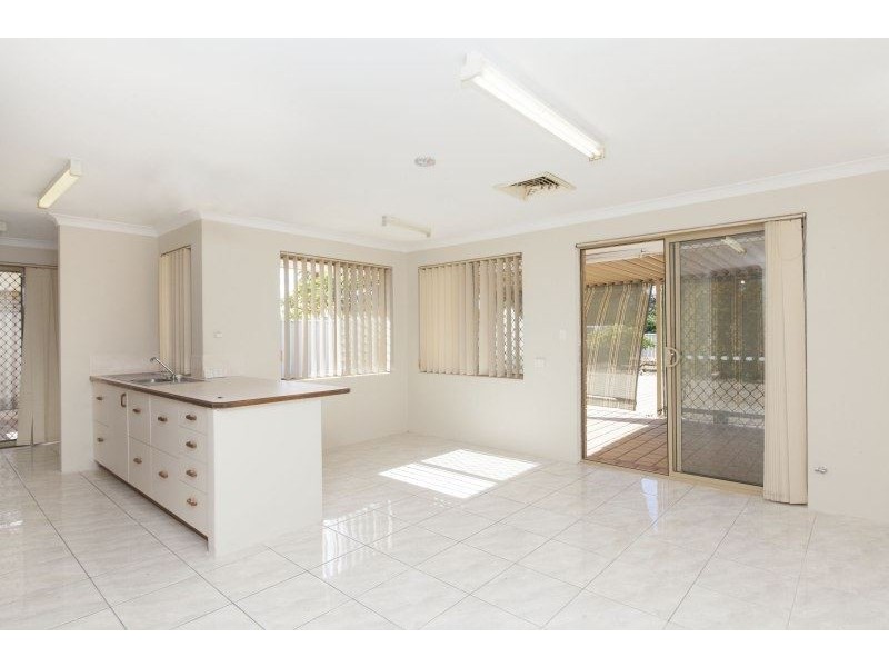 15 Milgun Drive, Yangebup WA 6164