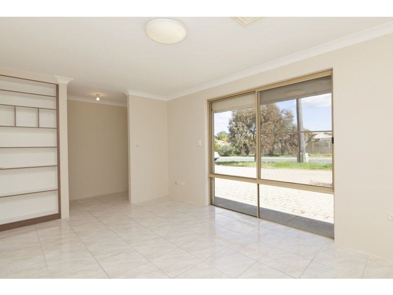 15 Milgun Drive, Yangebup WA 6164