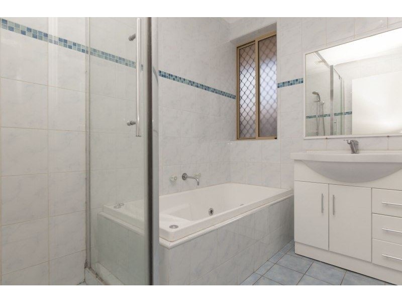 15 Milgun Drive, Yangebup WA 6164