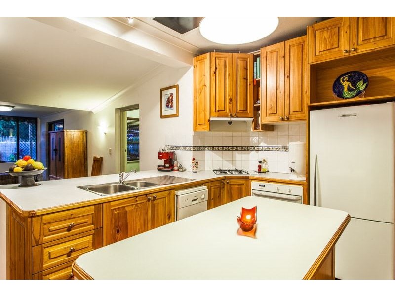12 Smith Street, Beaconsfield WA 6162