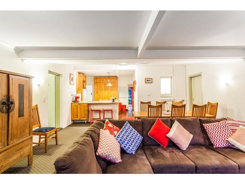 12 Smith Street, Beaconsfield WA 6162