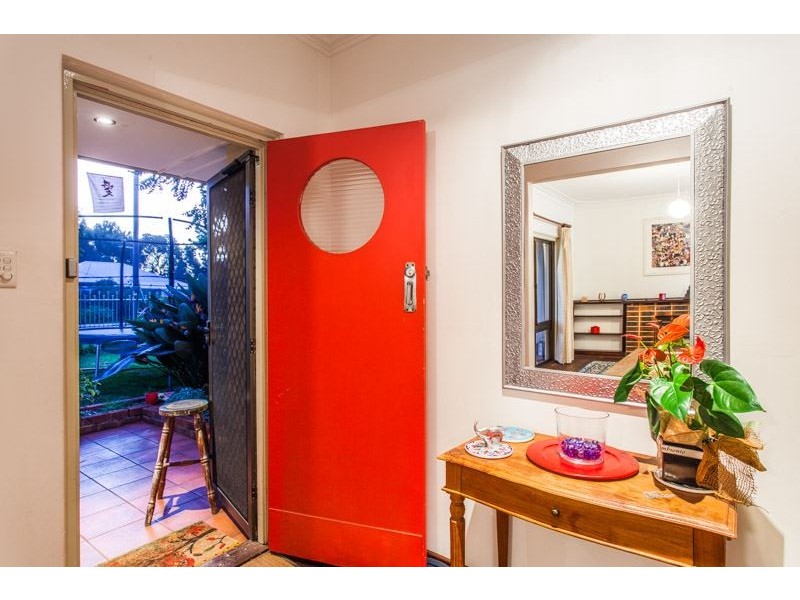 12 Smith Street, Beaconsfield WA 6162