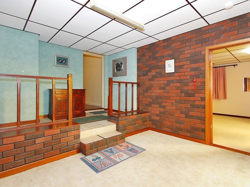 9 Camillo Street, Coolbellup WA 6163