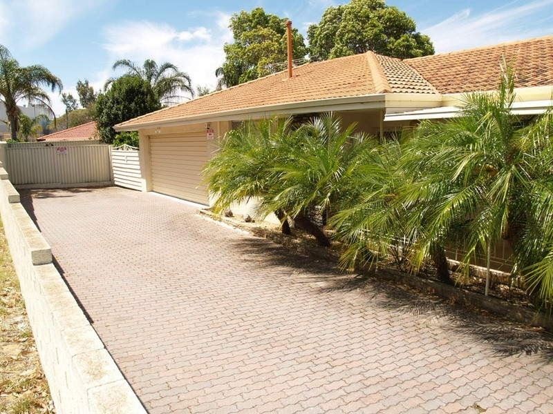 2 Goffe Street, Spearwood WA 6163