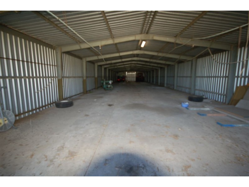 300 Henderson Road, Munster WA 6166