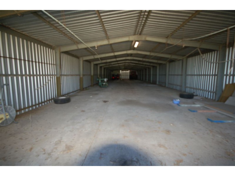 300 Henderson Road, Munster WA 6166