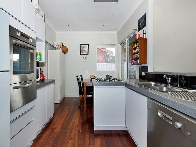 62 Malvolio Road, Coolbellup WA 6163