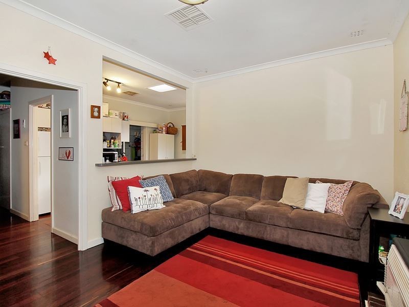 62 Malvolio Road, Coolbellup WA 6163