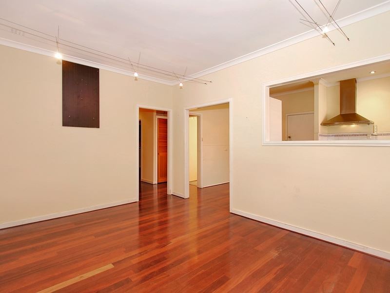 72 Sebastian Crescent, Coolbellup WA 6163