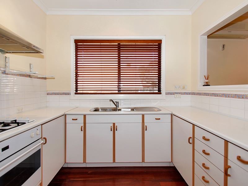 72 Sebastian Crescent, Coolbellup WA 6163