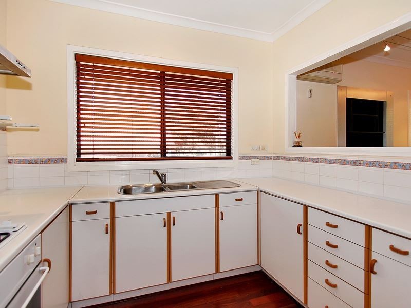 72 Sebastian Crescent, Coolbellup WA 6163