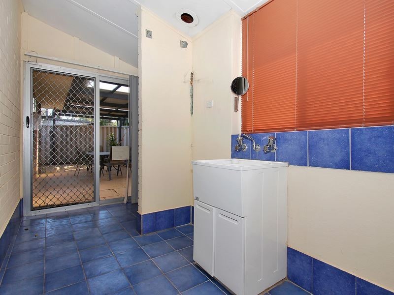 72 Sebastian Crescent, Coolbellup WA 6163