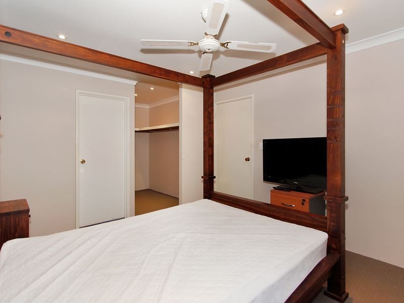 10 Marigold Place, Yangebup WA 6164