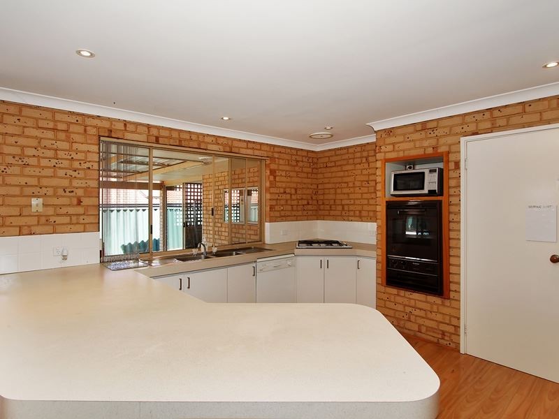 10 Marigold Place, Yangebup WA 6164