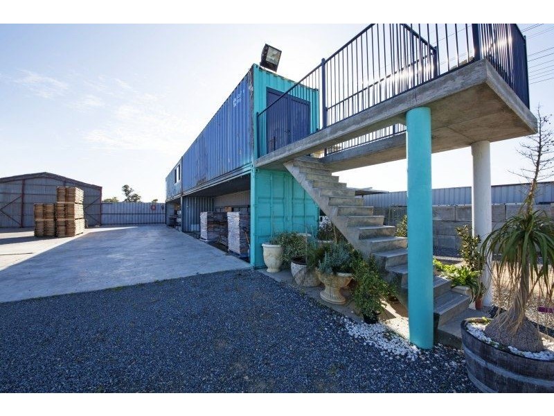 84 Phillips Road, Wattleup WA 6166