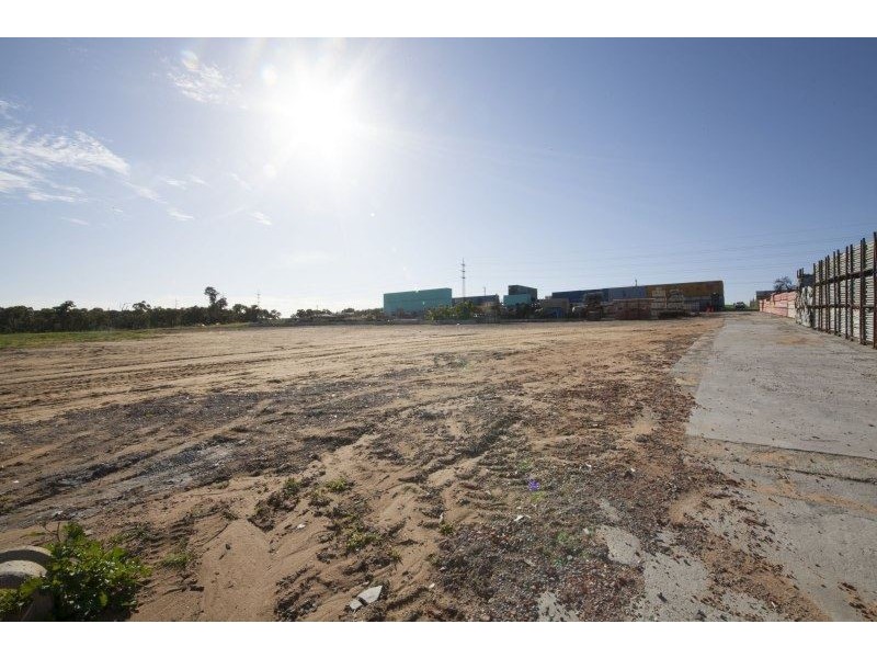 84 Phillips Road, Wattleup WA 6166