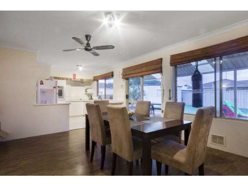 24 Glenway Loop, Cooloongup WA 6168