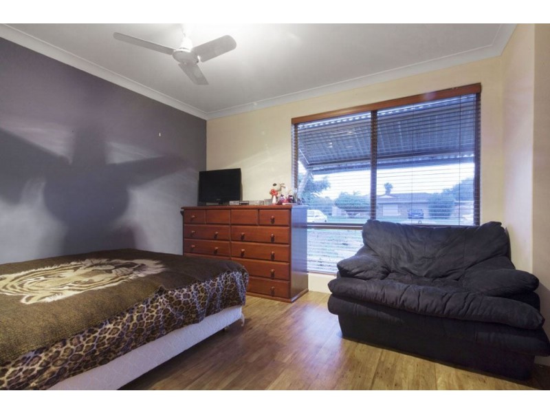 24 Glenway Loop, Cooloongup WA 6168