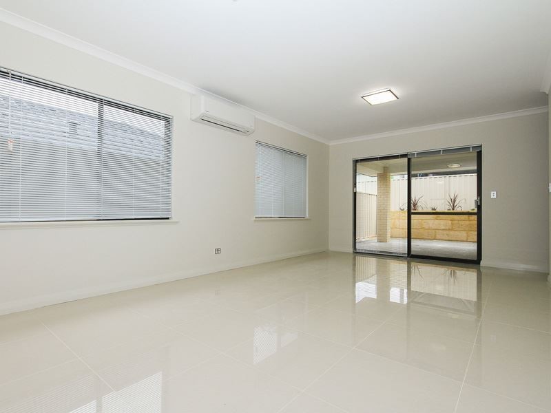 2/36 Lintott way, Spearwood WA 6163