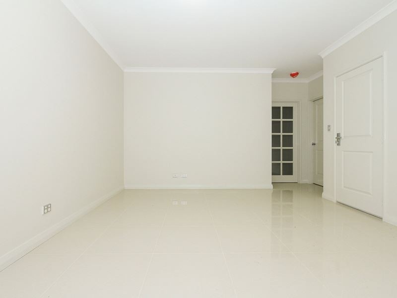 2/36 Lintott way, Spearwood WA 6163