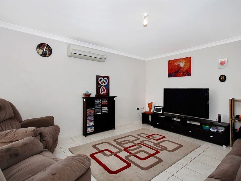4 Yorston Place, Hamilton Hill WA 6163