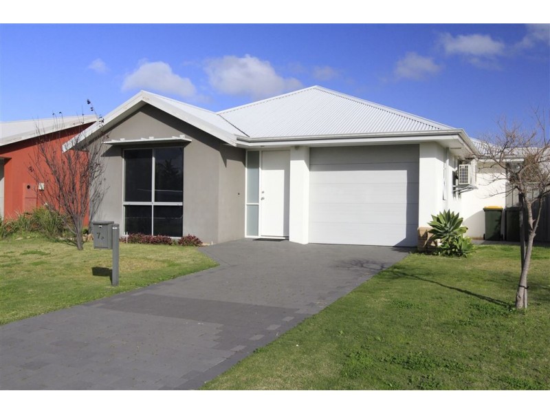 a/7 Florizel Street, Coolbellup WA 6163
