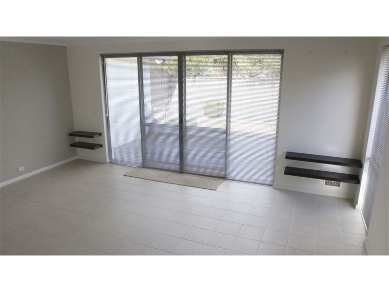 a/7 Florizel Street, Coolbellup WA 6163