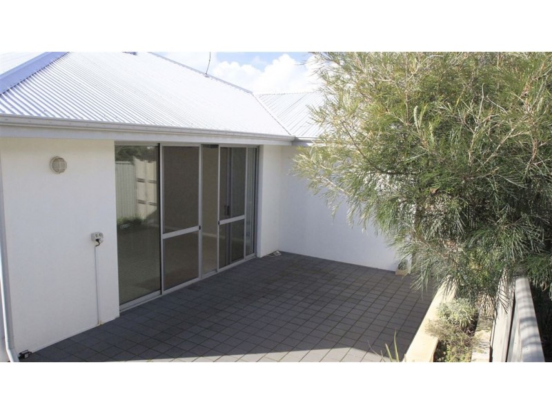 a/7 Florizel Street, Coolbellup WA 6163
