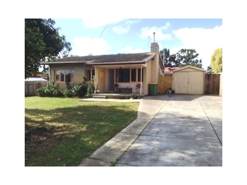 20 Hargreaves Road, Coolbellup WA 6163