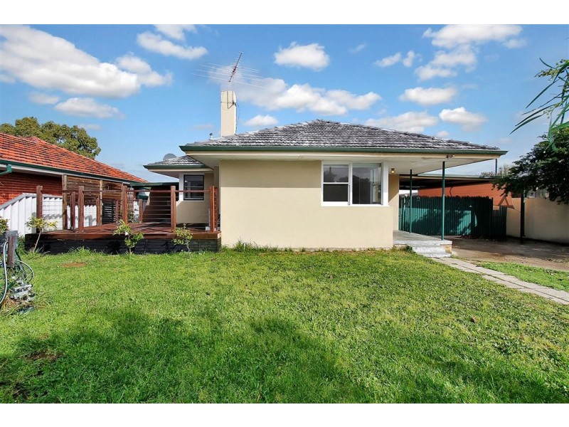 13 Coolbellup Avenue, Coolbellup WA 6163