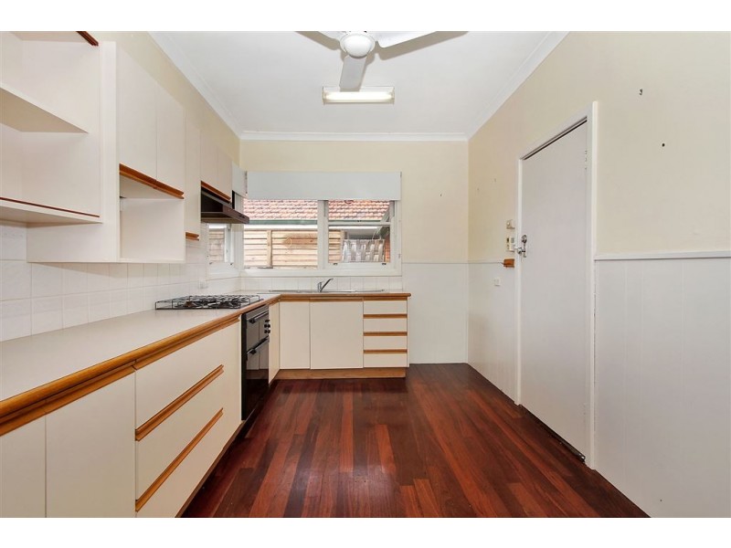 13 Coolbellup Avenue, Coolbellup WA 6163