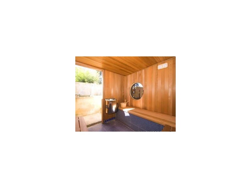 70 Bull Creek Road, Rossmoyne WA 6148