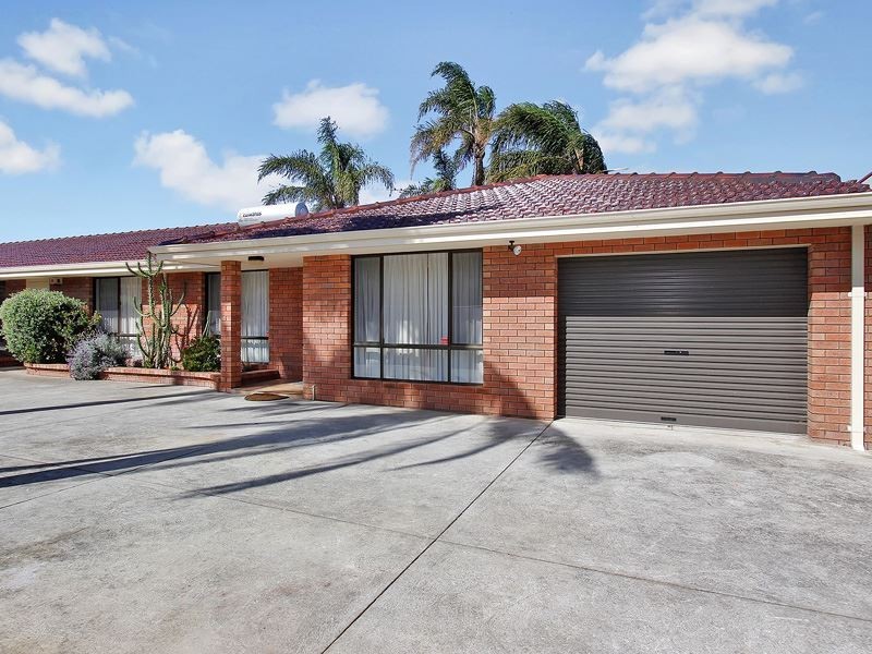 4/345 Carrington Street, Hamilton Hill WA 6163