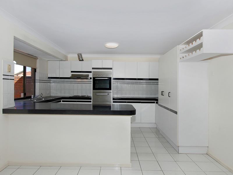 4/345 Carrington Street, Hamilton Hill WA 6163