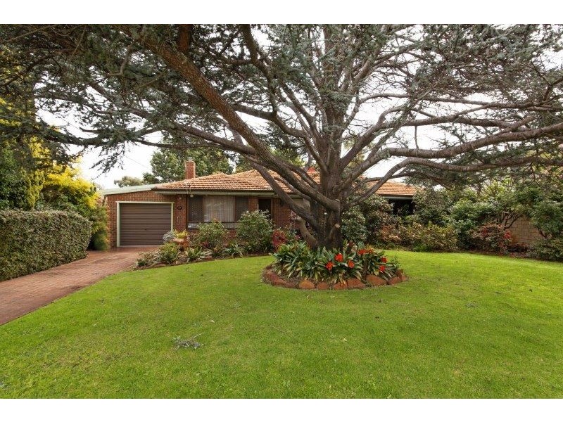 59 North Lake Road, Myaree WA 6154