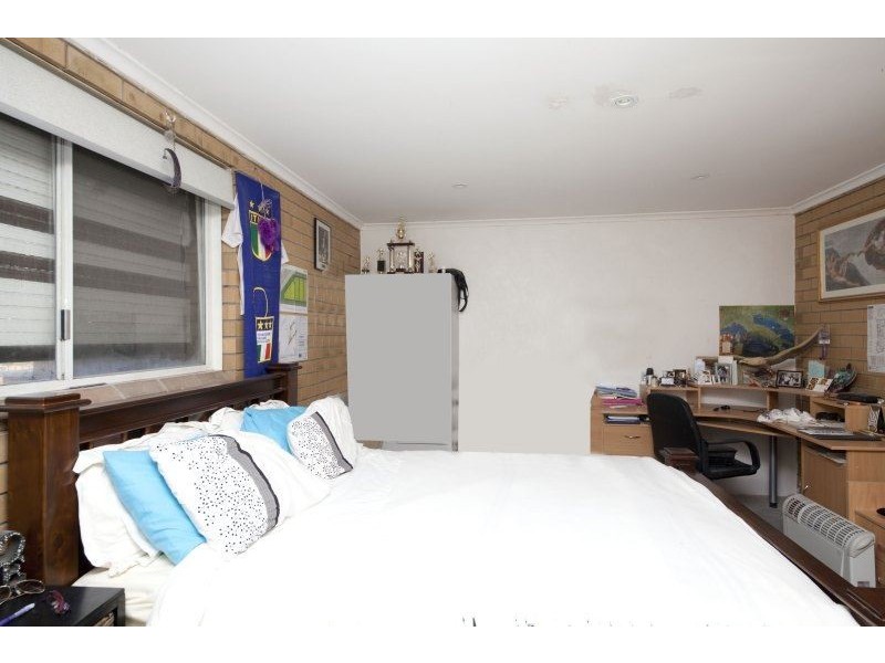 1 Badham Close, Beaconsfield WA 6162