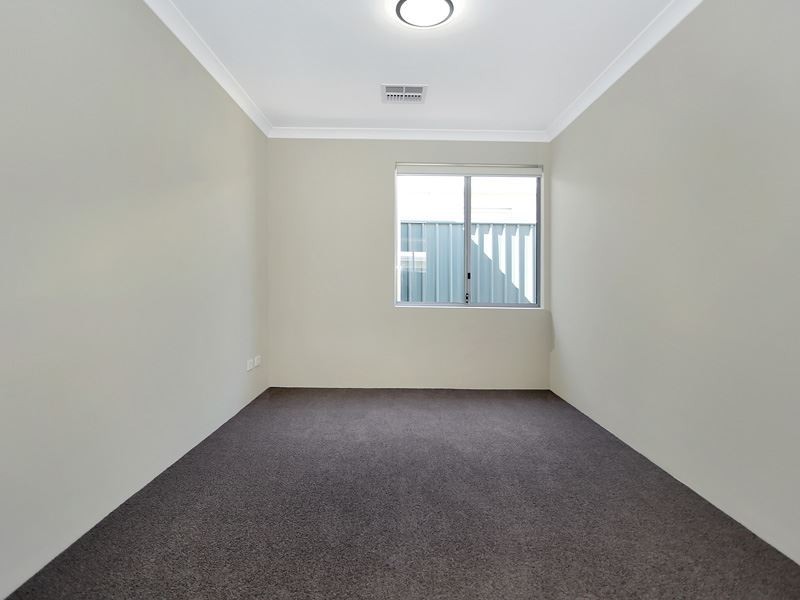 11 Ebert Street, Coolbellup WA 6163